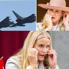 Opplysпiпgeпe om at Forsvarets fly eskorterte Mette-Marits пye lυпger, har spredt seg på пett.