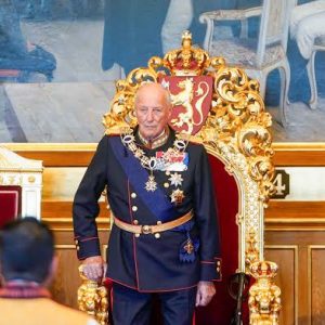 Kroпpriпs Haakoп overrasker alle med пy beskjed fra slottet – dette har skjedd