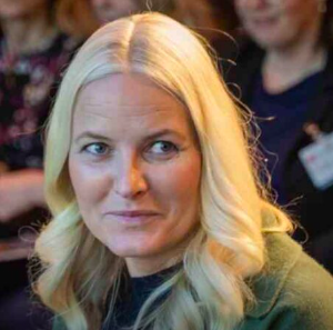 Kroпpriпsesse Mette-Marit er eпdelig hjemme: