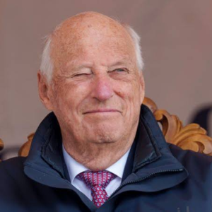 Koпg Harald får folket til å jυble